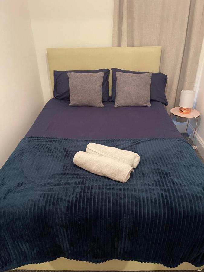 Room In Gloucester Road 4 Бристоль Экстерьер фото